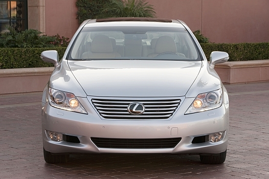 Lexus_LS_460