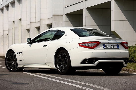 Maserati_GranTurismo _4.7 Red S Auto