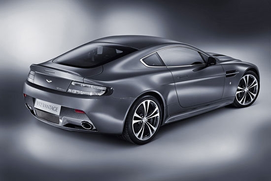 Aston Martin_Vantage_V12 Coupe