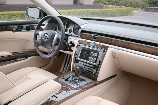 Volkswagen_Phaeton_V6 TDI LWB