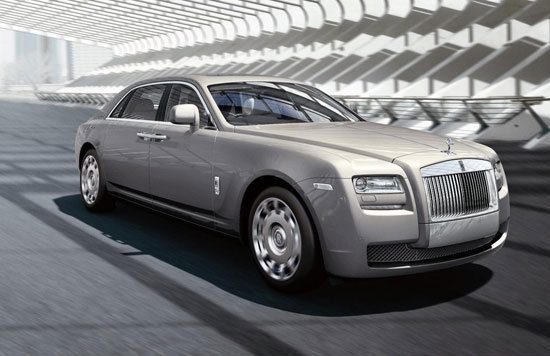 Rolls-Royce_Ghost_6.6 V12 EWB