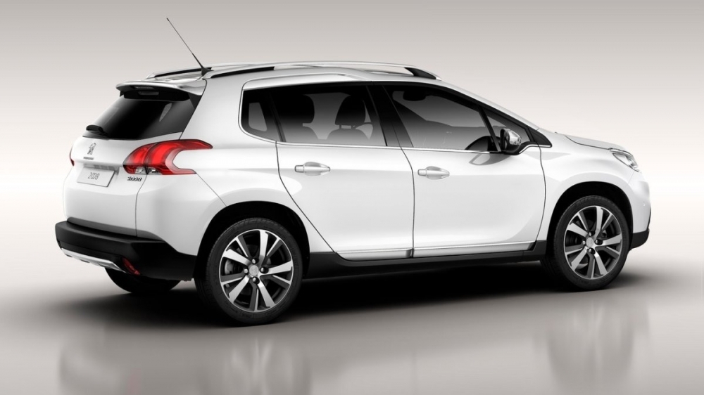 Peugeot_2008_1.6 VTi Active