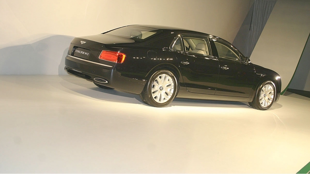 Bentley_Flying Spur_6.0 W12