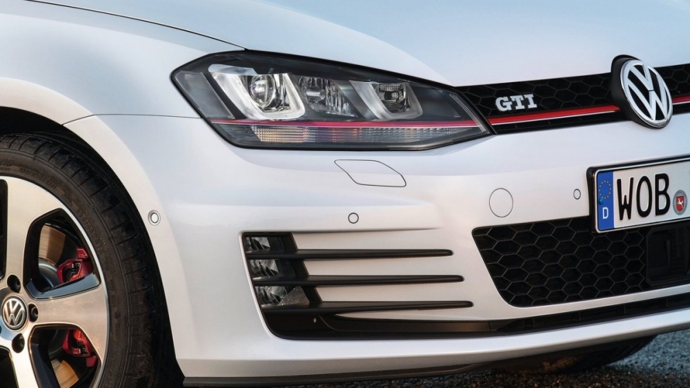 Volkswagen_Golf_GTI