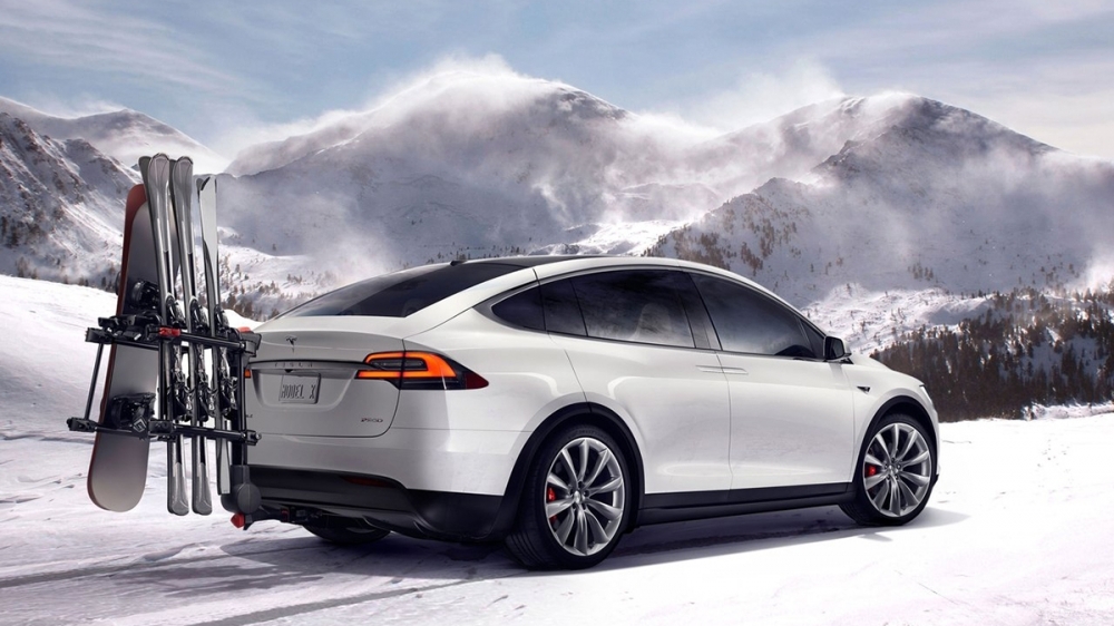 Tesla_Model X_90D