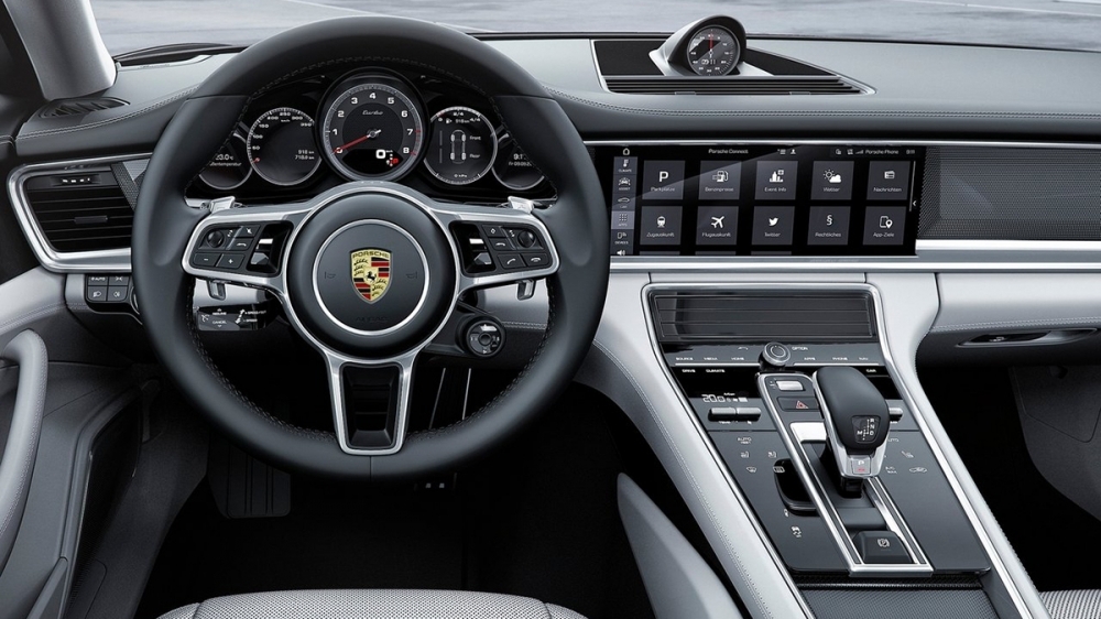 2020 Porsche Panamera 4 S Executive