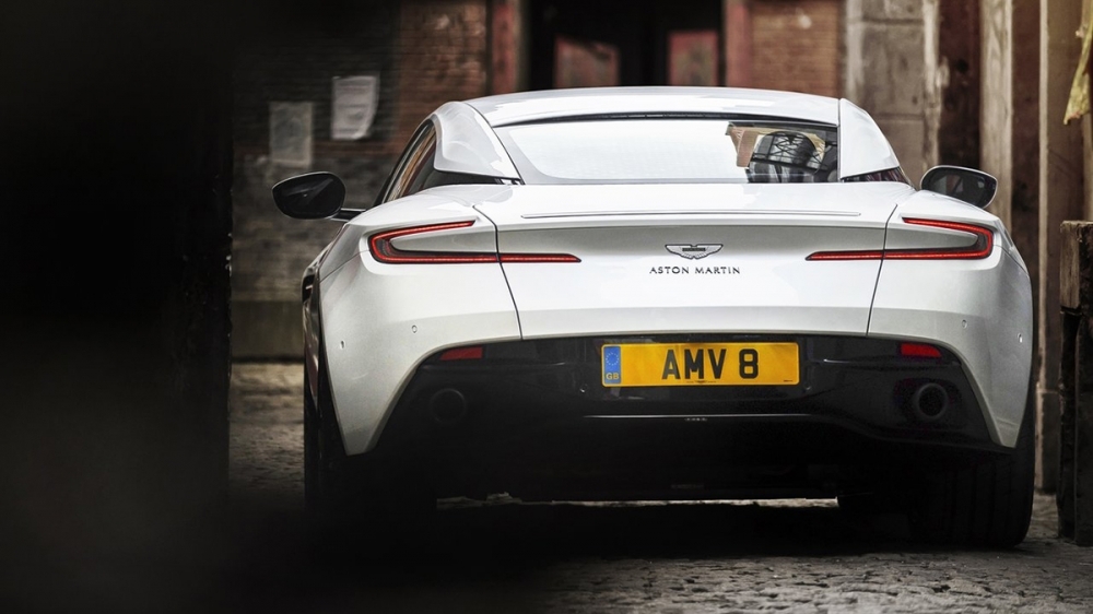 2020 Aston Martin DB11 4.0 V8