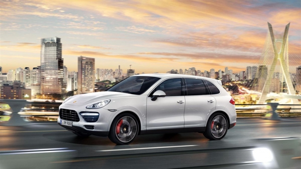 Porsche_Cayenne_Turbo S Tiptronic