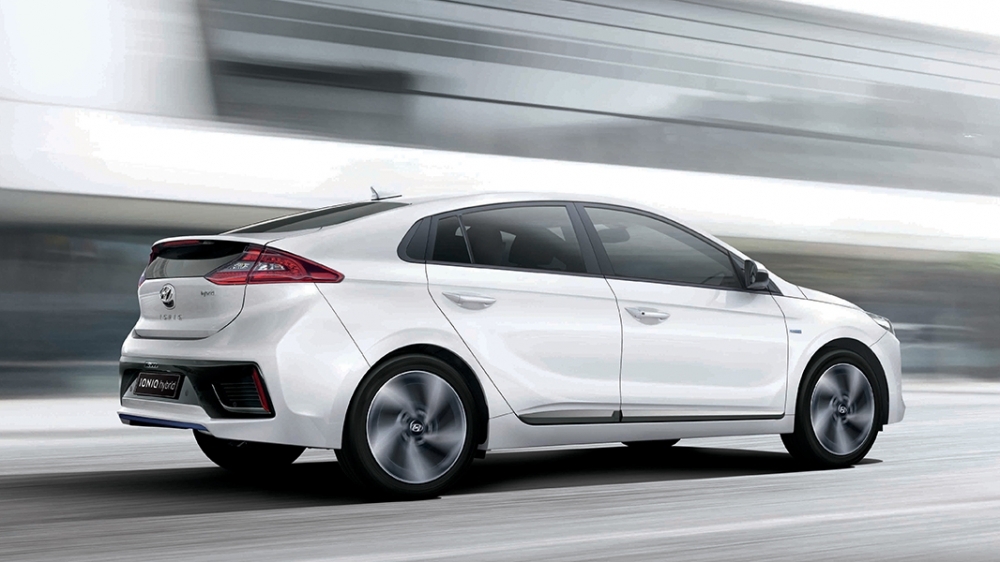 Hyundai_Ioniq_Hybrid 1.6