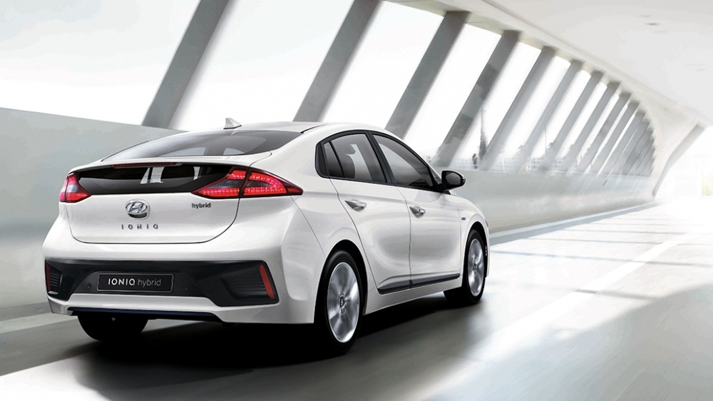 Hyundai_Ioniq_Hybrid 1.6