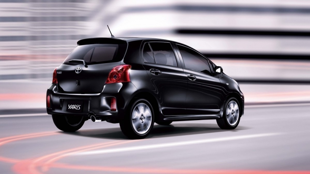 Toyota_Yaris_1.5 RS Leather