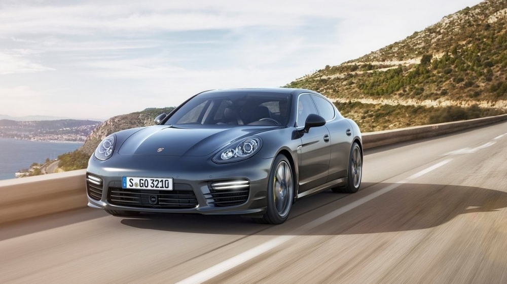 Porsche_Panamera_Turbo S