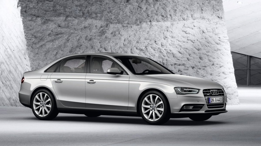 Audi_A4 Sedan_30 TDI