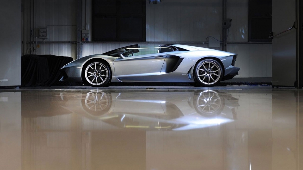 Lamborghini_Aventador Roadster_LP 700-4