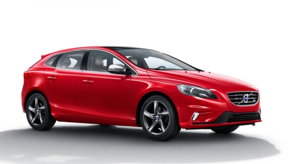 Volvo_V40_D4 R-Design