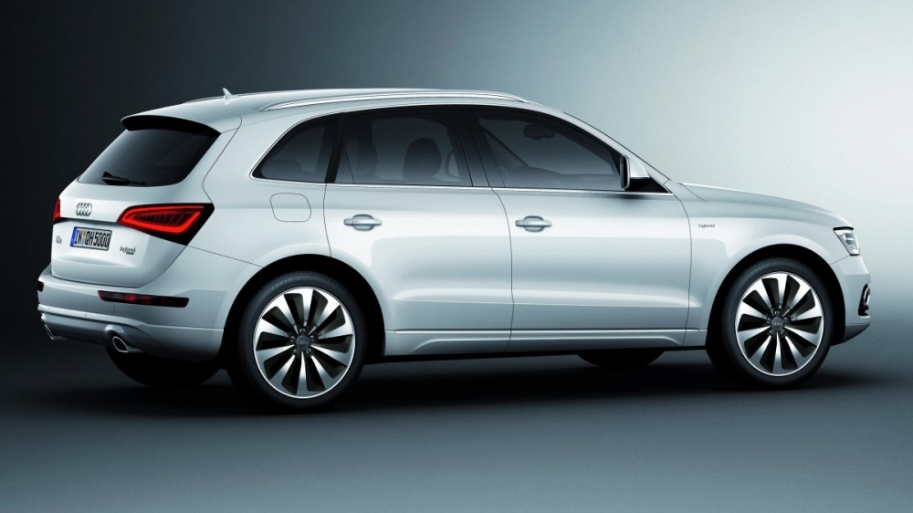 Audi_Q5_40 Hybrid quattro