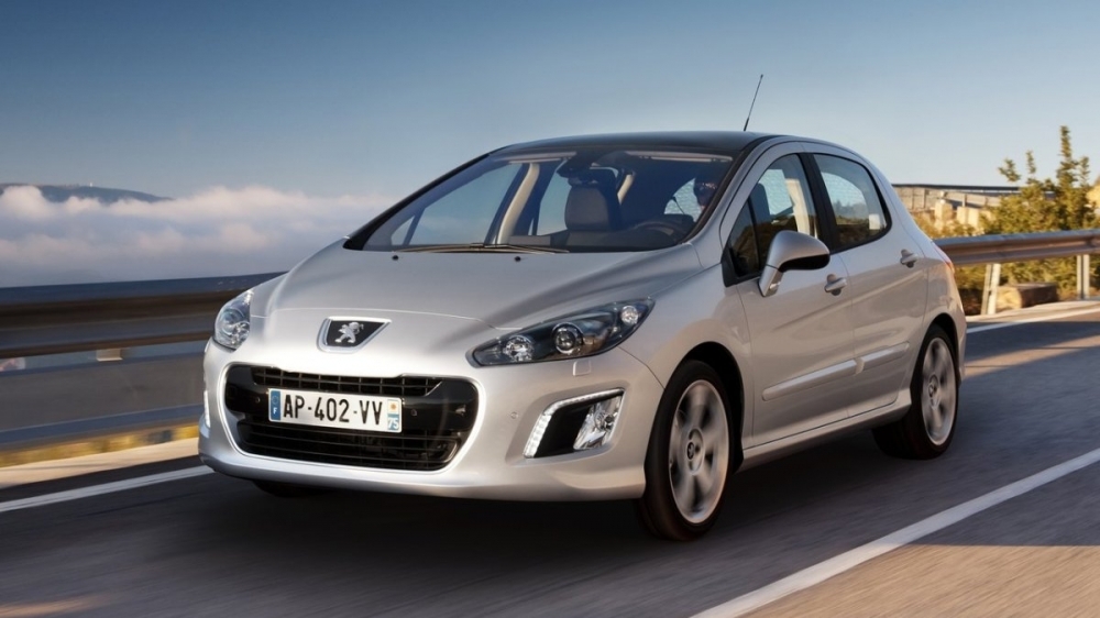 Peugeot_308_1.6 e-HDi Active