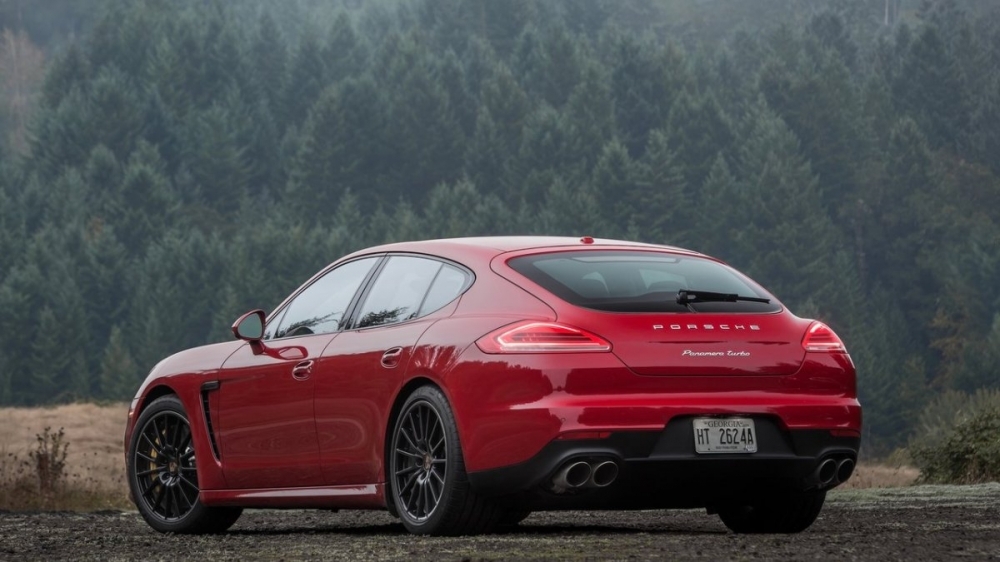 Porsche_Panamera_Turbo