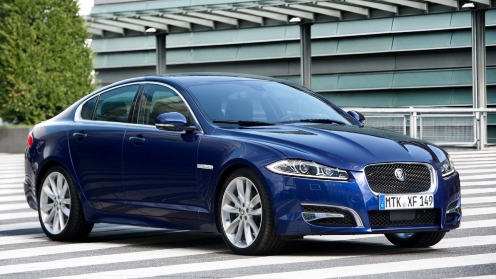 Jaguar_XF_2.0i