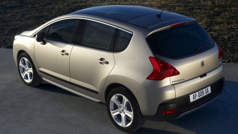 Peugeot_3008_2.0 HDi Premium