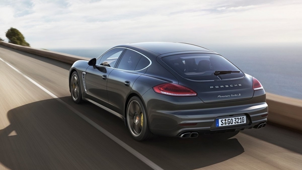 Porsche_Panamera_Turbo S