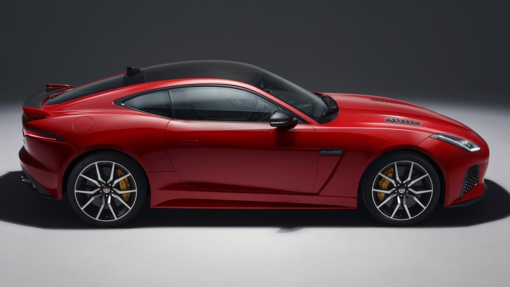 2019 Jaguar F-Type Coupe SVR AWD