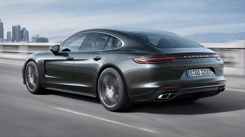 2019 Porsche Panamera Turbo