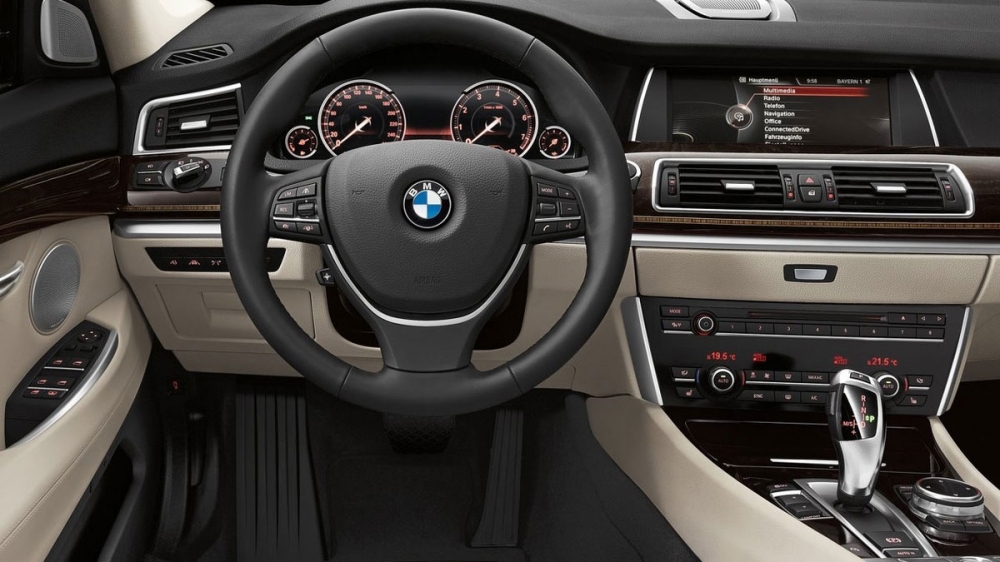 BMW_5-Series GT_530d Luxury Line