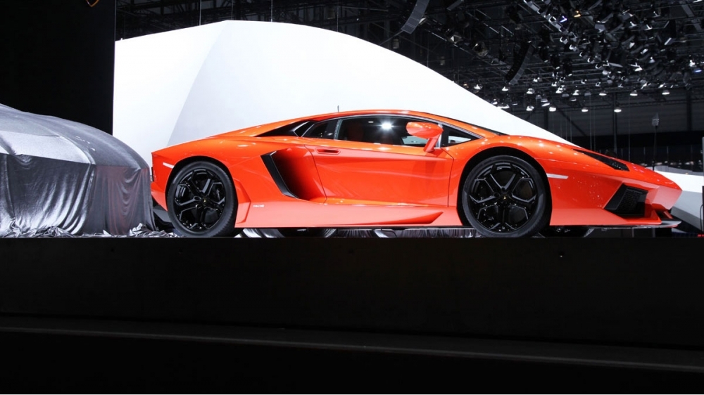 Lamborghini_Aventador_LP 700-4