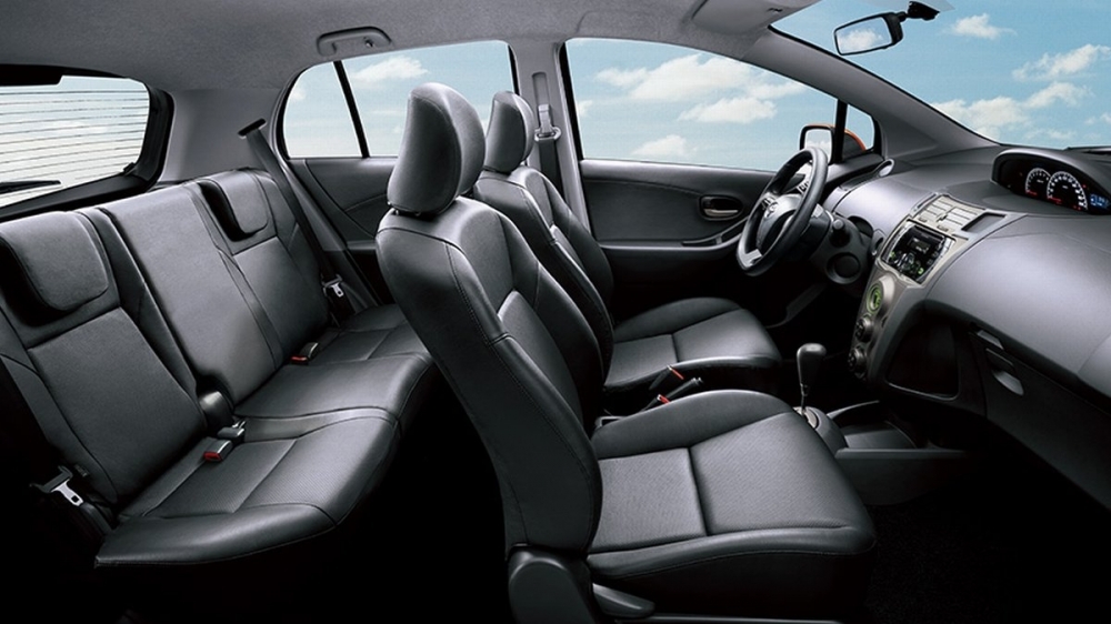 Toyota_Yaris_1.5 G Leather