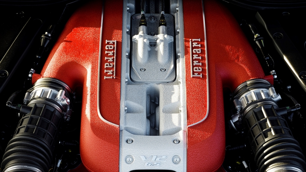 2019 Ferrari 812 Superfast V12