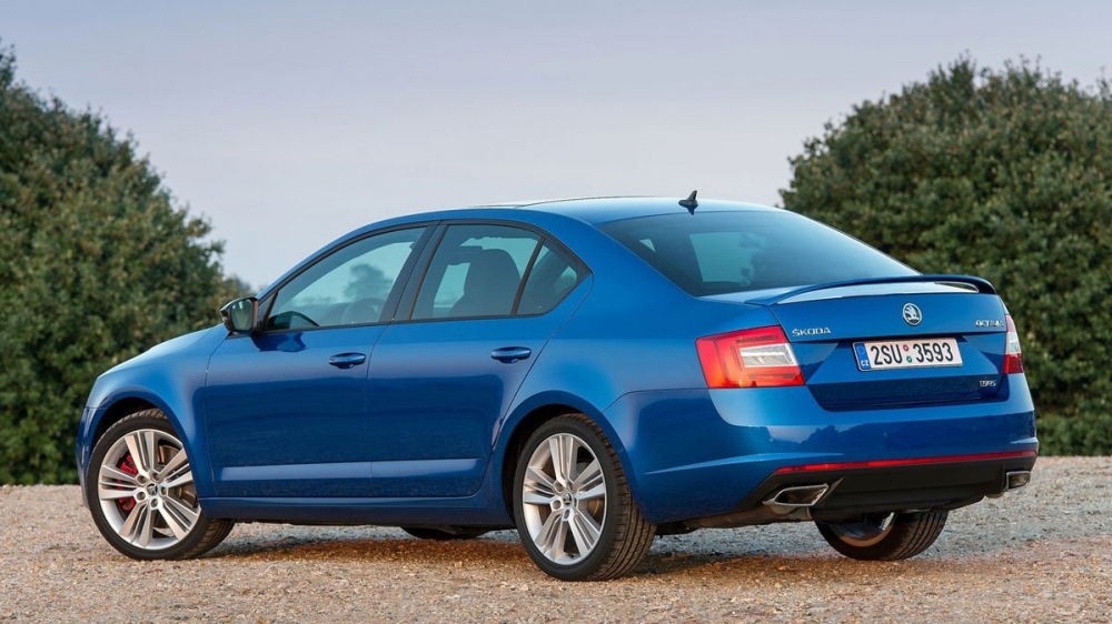 Skoda_Octavia Sedan_RS 2.0 TSI