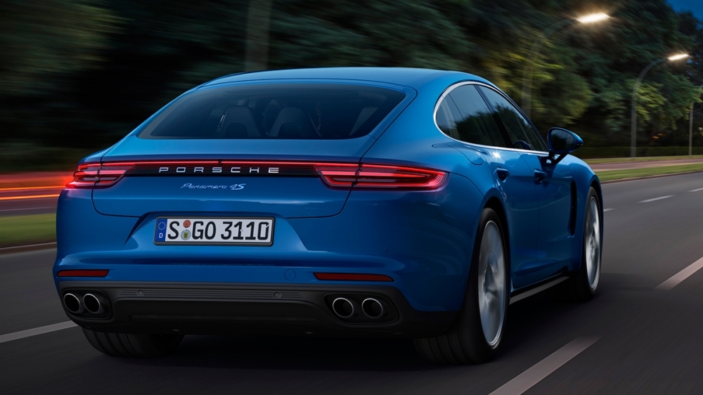 2019 Porsche Panamera 4 S