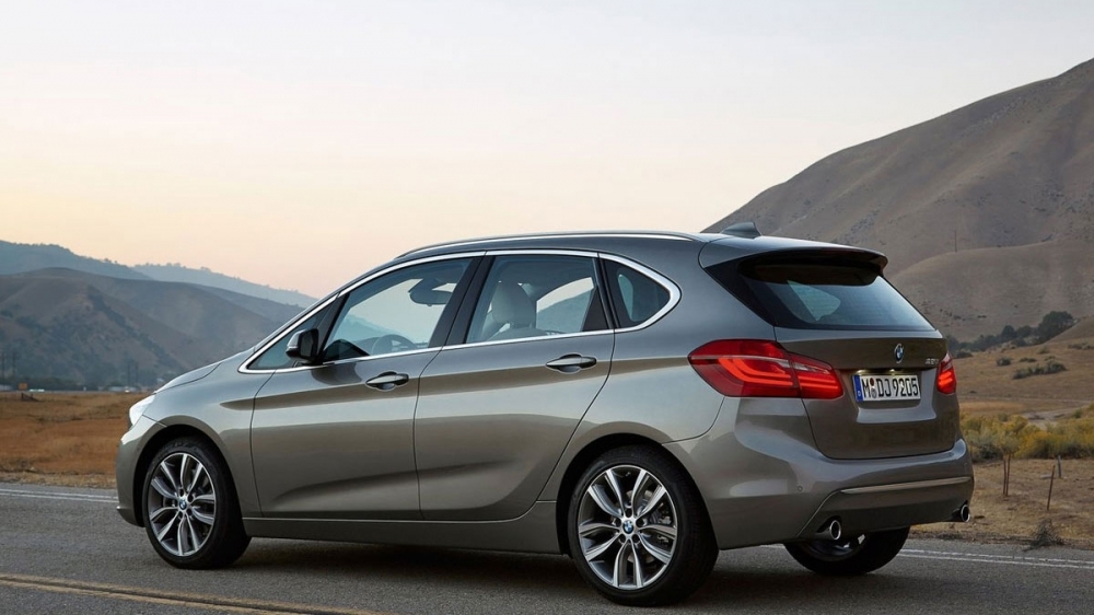 BMW_ 2-Series Active Tourer_220i