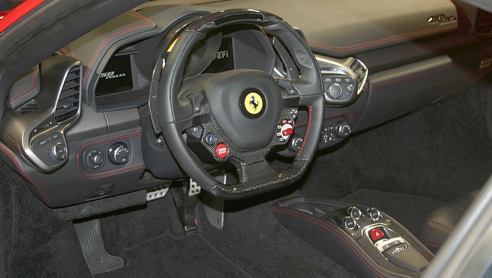 Ferrari_458_Italia