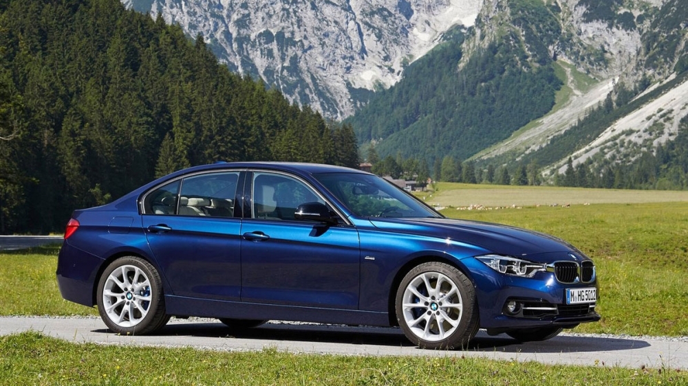 BMW_3-Series Sedan_320i Sport