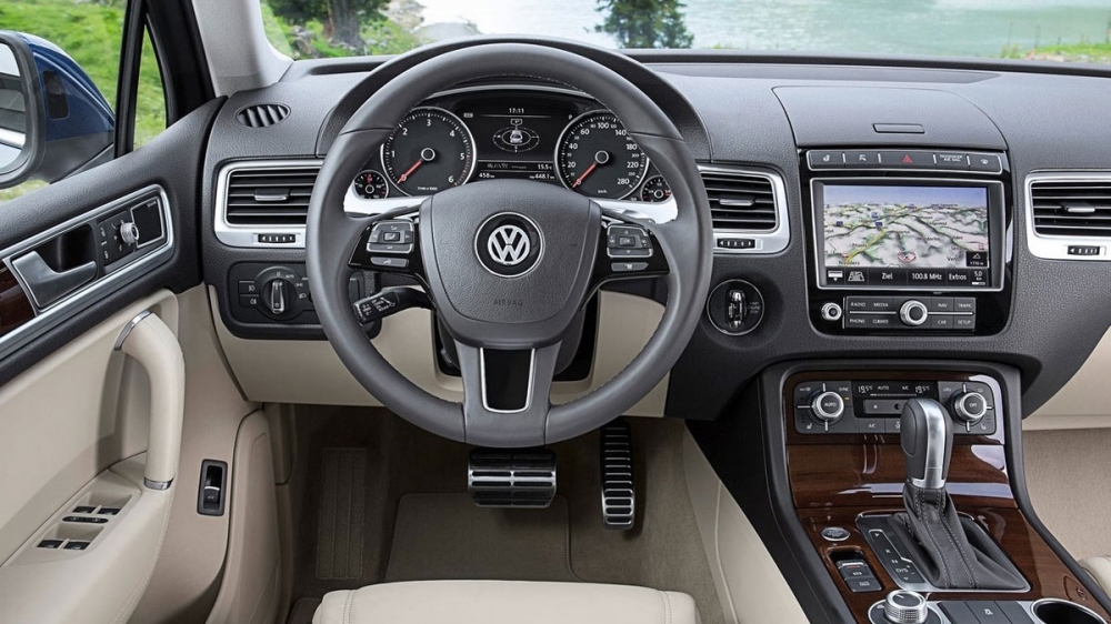 Volkswagen_Touareg_3.0 TDI BlueMotion R-Line