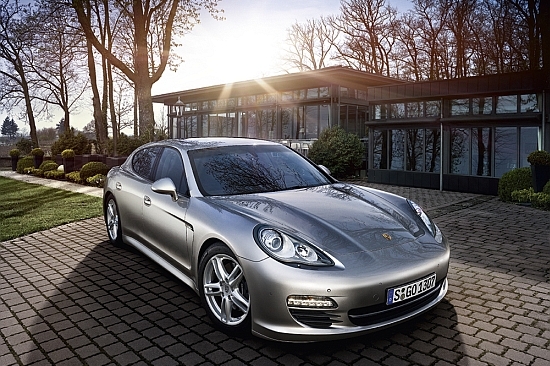 2010 Porsche Panamera 4