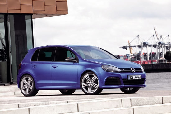 2013 Volkswagen Golf R 5D