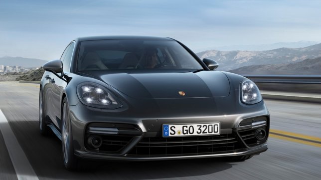 2020 Porsche Panamera Turbo