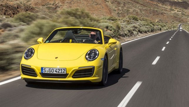 2018 Porsche 911 Carrera S Cabriolet