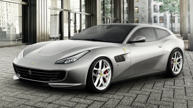 2017 Ferrari GTC4 Lusso T V8