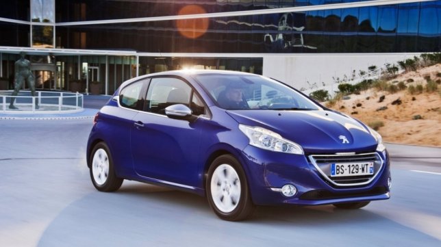 2015 Peugeot 208 1.6 VTi MT Allure