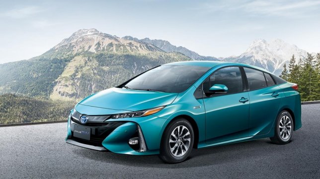 2018 Toyota Prius PHV 1.8