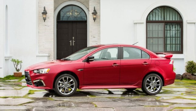 2015 Mitsubishi Lancer iO 1.8勁動型