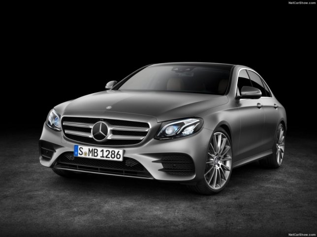 2019 M-Benz E-Class Sedan E300運動版