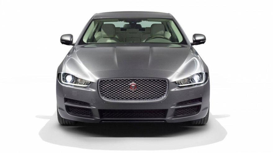 2016 Jaguar XE Prestige 20t