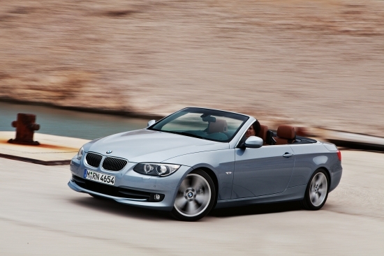 2011 BMW 3-Series Convertible 320i