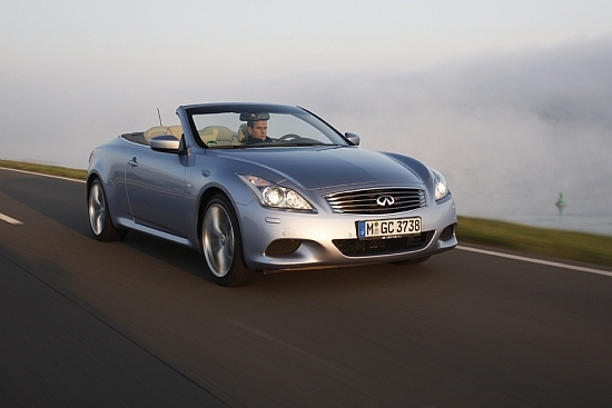 2012 Infiniti G Convertible 37