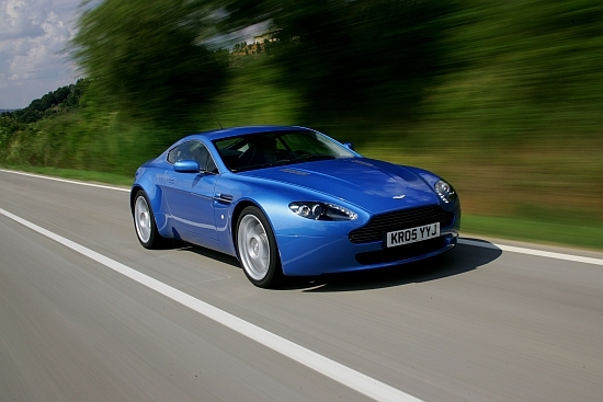 2011 Aston Martin Vantage V8 Coupe